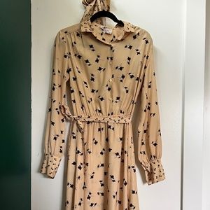 Vintage Dress Size 10 Beige with Black Flowers